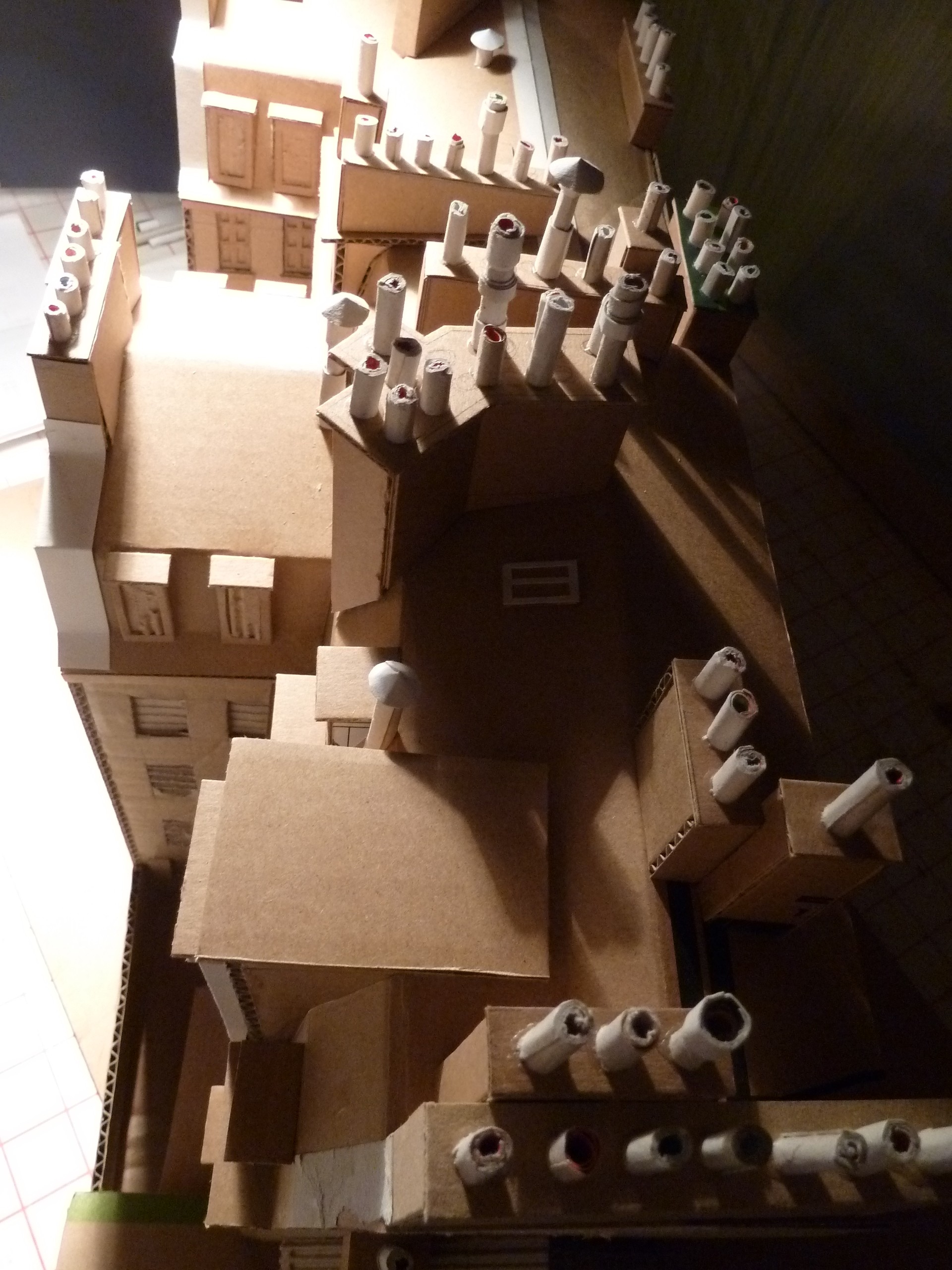 Modèle réduit en carton : toits de "Petite ceinture, Paris 12ème"