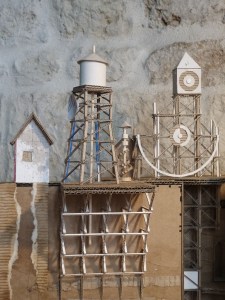 3 mini tableaux-maisons-pylônes © Jean-Marc Plumauzille